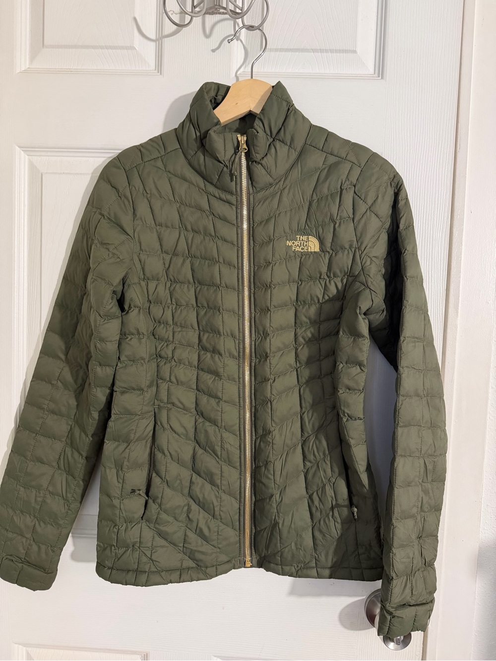 The North Face Olive Green Quilted Packable Puffer Jacket - Women's